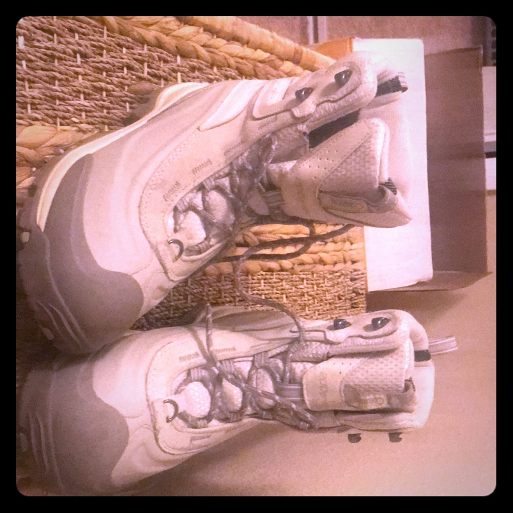 Winter boots